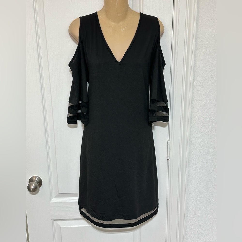 Elegant Black Cold Shoulder Dress